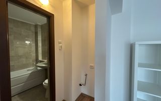 Apartament 3 camere, decomandat, zona Micalaca - Poză 2