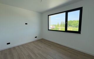 Casa individuala PREMIUM D+P+E 419mp teren, Miroslava - Poză 24