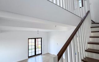 Duplex unit prin camera tehnica Mosnita Noua, pozitie excelenta - Poză 7