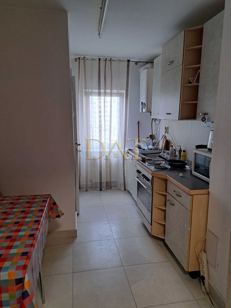 Apartament cu 3 camere | decomandat | Calea Florești | - Poză 5