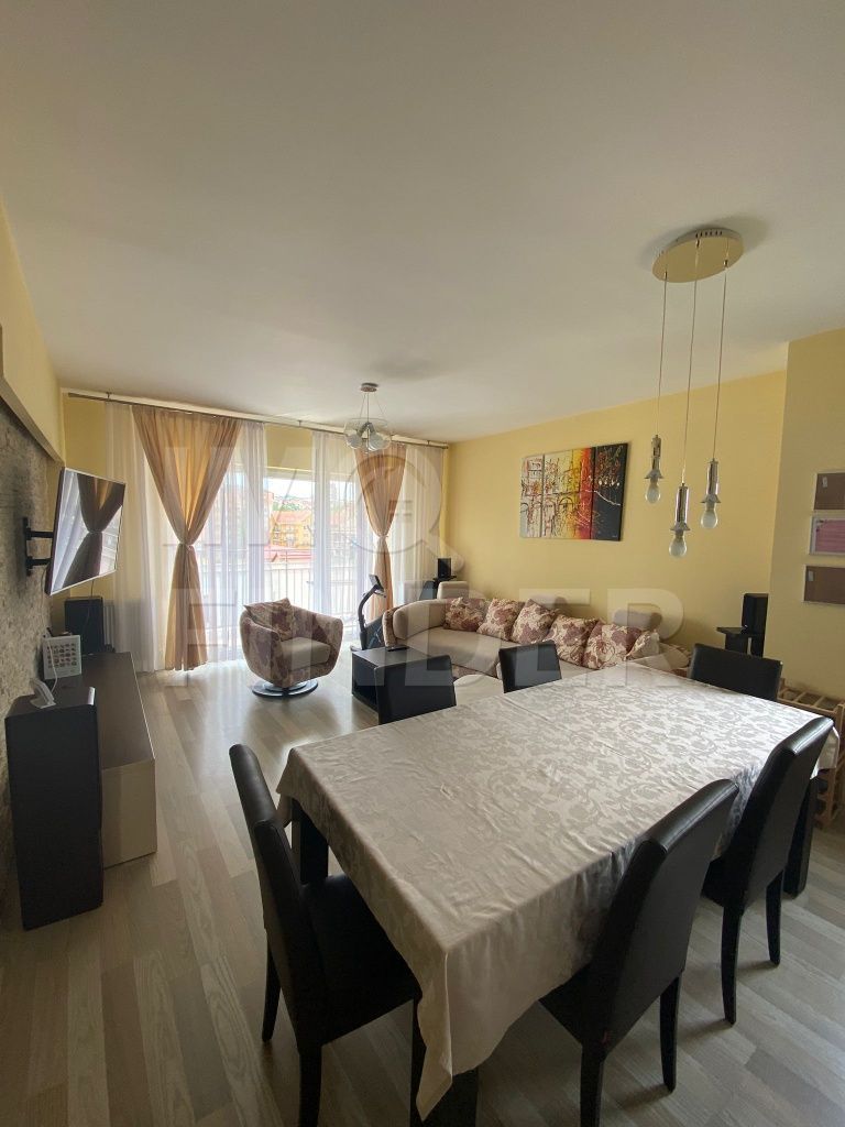 Apartament 3 camere cu 2 Garaje Andrei Muresanu - Poză 3