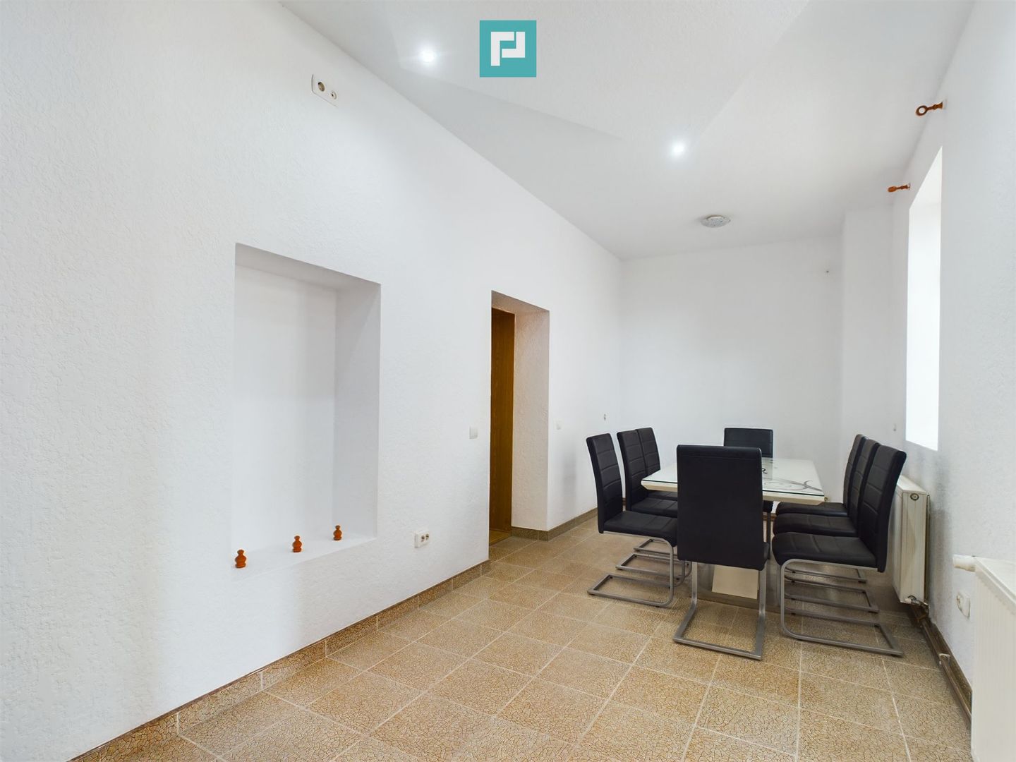 Casă Individuală Cărpiniș - Poză 7