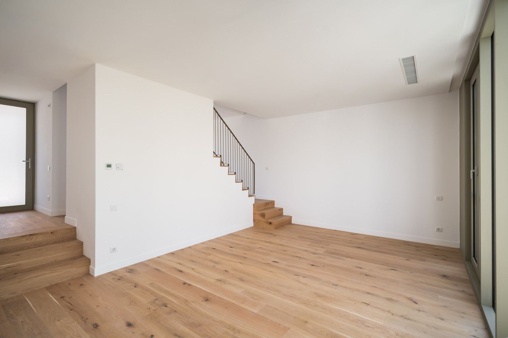 Vila cu 3 camere in Amber Forest - Poză 6