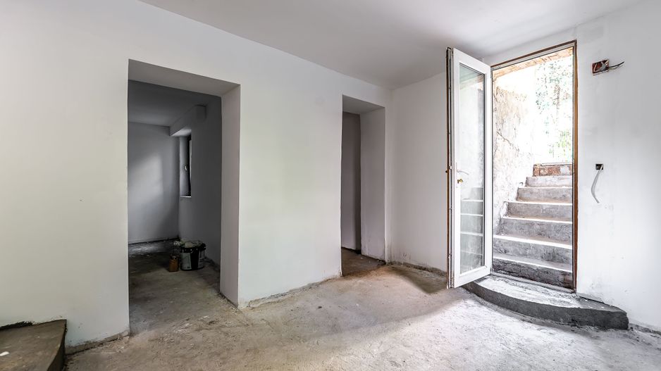 Casă nefinalizată în centrul Aradului, strada M. Scaevola - Poză 11