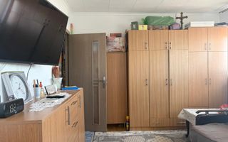 Garsoniera spatioasa cu boiler electric, Mihalache-1 Mai - Poză 8