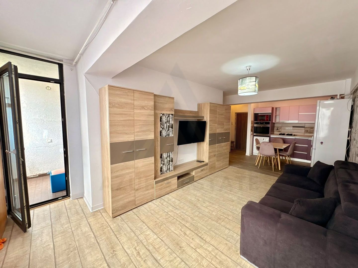 Apartament modern 2 camere cu balcon și 2 lifturi în Doamna Stanca - Poză 3