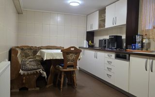Casa 4 camere I Decomandata I Gradina I Lacul lui Binder - Poză 29