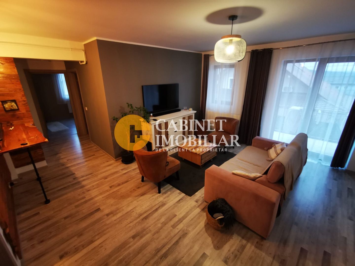 Apartament 2 camere de vânzare – Valea Adâncă, zona 5 Drumuri - Poză 1