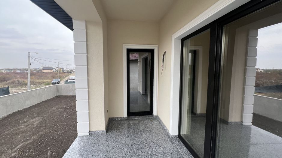 VILA LUX OTOPENI | FERME - Poză 11