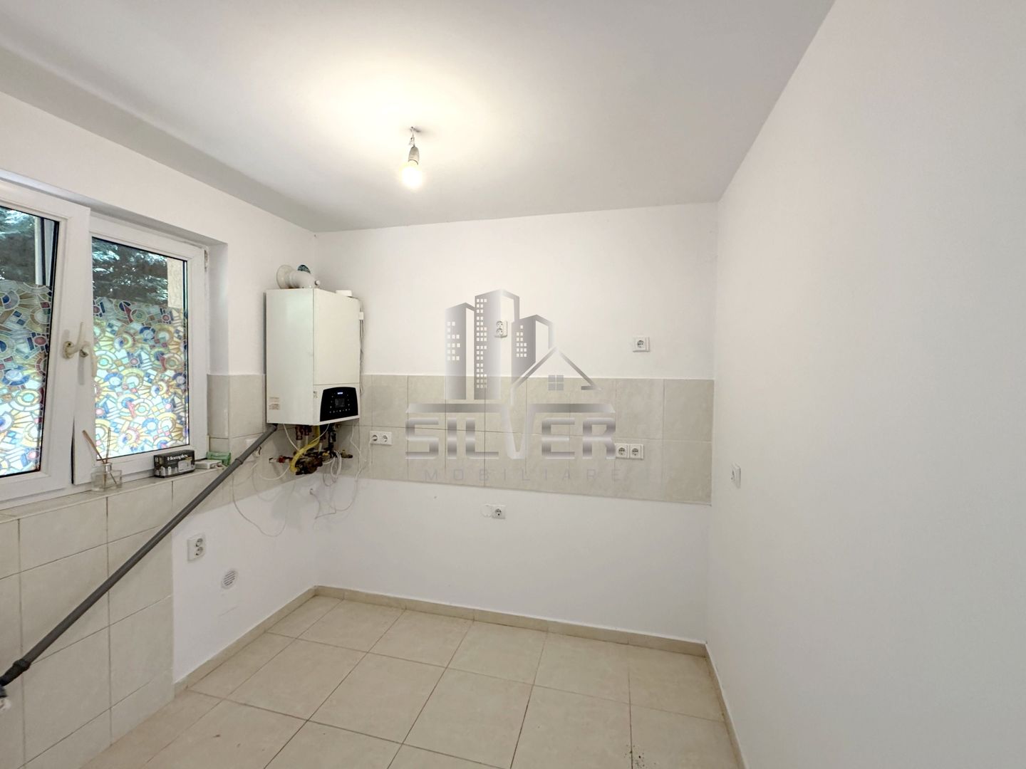 Casa intr-un imobil cu 4 unitati locative/80 mp/zona Somesului. - Poză 5