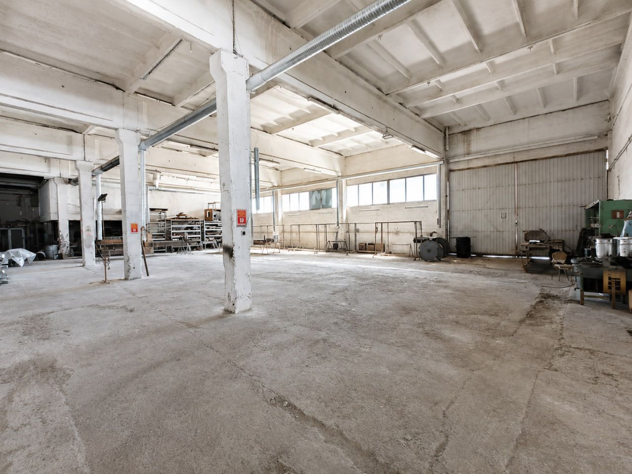 Oportunitate Rară de Investiție Industrială – 3,97 ha Teren + 14.673 m² Construcții în Zona Sîngera, Chișinău - Poză 15