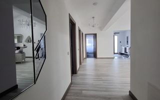 Casa /Vila de Lux | Teren 630 mp | Selimbar - Poză 12