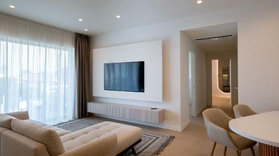 Inchiriere apartament Aviatiei Tower |  3 camere | Parcare inclusa - Poză 2