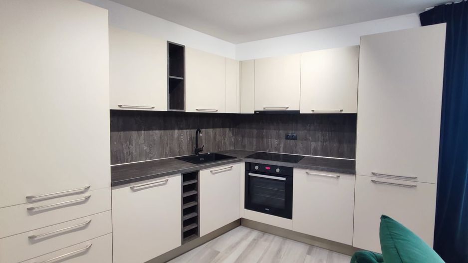 3 Camere  Superfinisat cu Parcare Subterana zona Andrei Muresanu - Poză 3