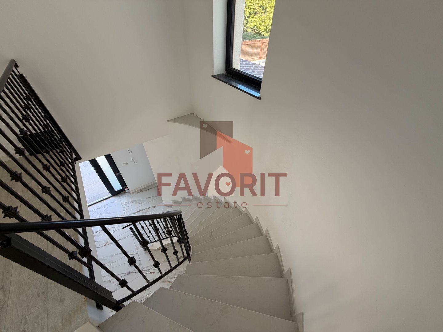 Casa individuala. 172 mp utili. Garaj. Disponibila imediat - Poză 25