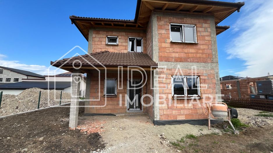Casa individuala - 125mpu și 270mp curte | Sura Mica - Poză 2