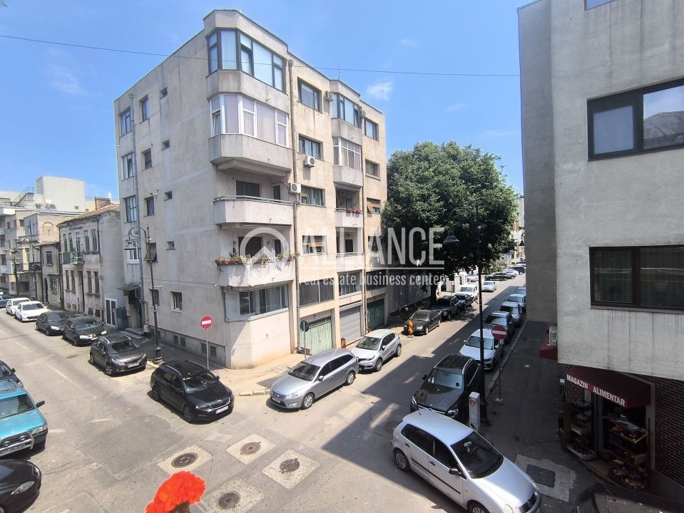 CENTRU VECHI (COD03) - Apartament boem cu terasa si balcon ! - Poză 26