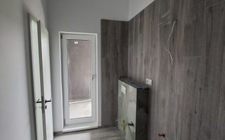 Casă moderna premium 195 mp utili cu garaj și teren 815 mp în Selimbar - Poză 16