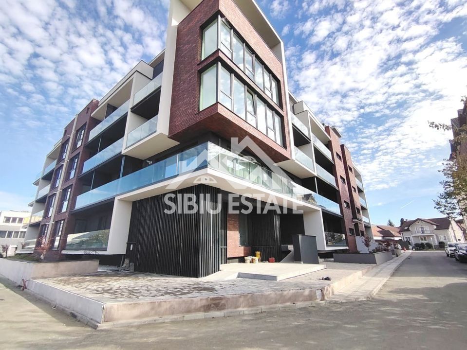 Apartament Premuim 3 camere Sibiu central, boxa si garaj - Poză 18