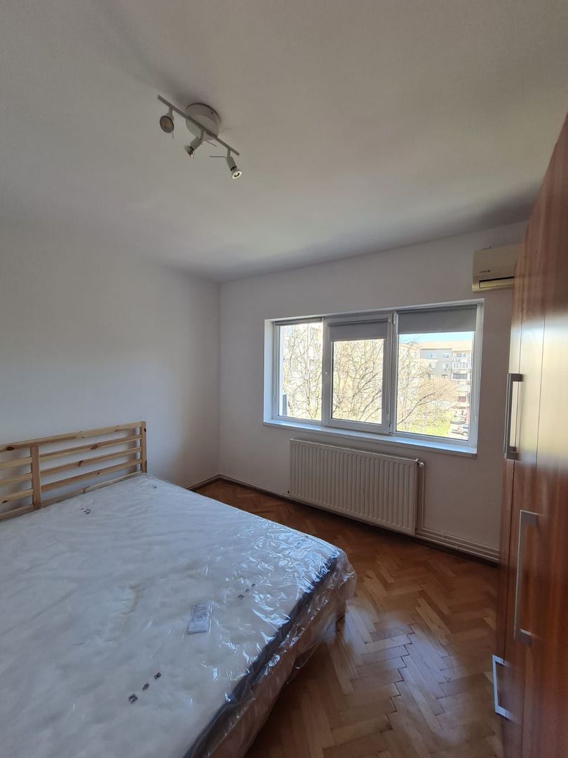 Apartament 2 camere zona Soarelui - Poză 12