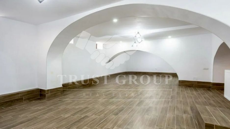 Apartament in vila- Unirii, str George Georgescu | Curte 70mp | Pivnita & Pod - Poză 9