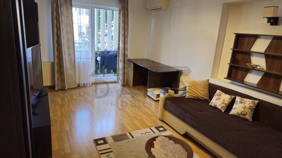 Apartament de vânzare cu 2 camere zona Tudor - Poză 2