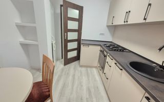 🏡 Apartament 2 camere renovat complet – Podu Roș / Bulevardul Socola - Poză 9