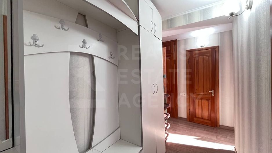 Vânzare, apartament, 2 camere, strada Vasile Bodiu, Cicana - Poză 4