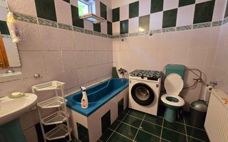 Casa de vanzare cu teren mare pe Ady Endre Aradul nou - Poză 13