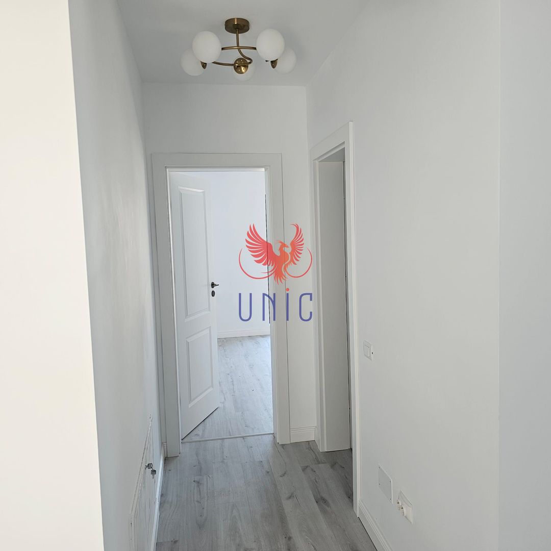 Vila 5 camere, zona rezidentiala . - Poză 8