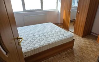 Apartament luminos, balcon generos și orientare vestică, Grigorescu. - Poză 3