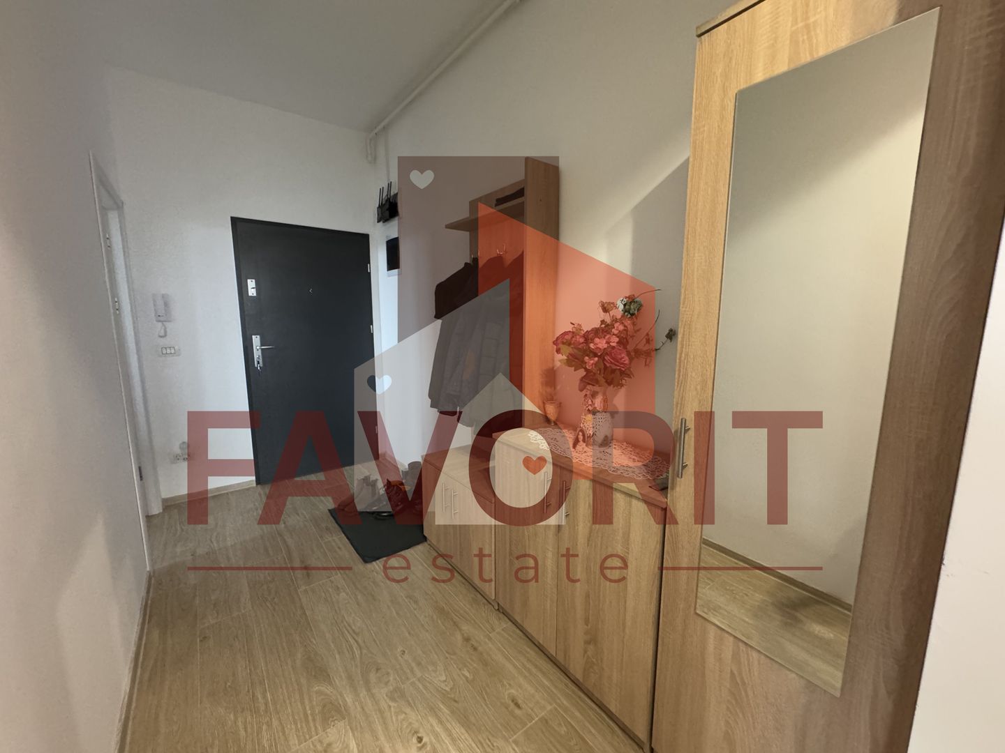 Apartament nou cu 2 camere mobilat si utilat la etaj intermediar - Poză 7