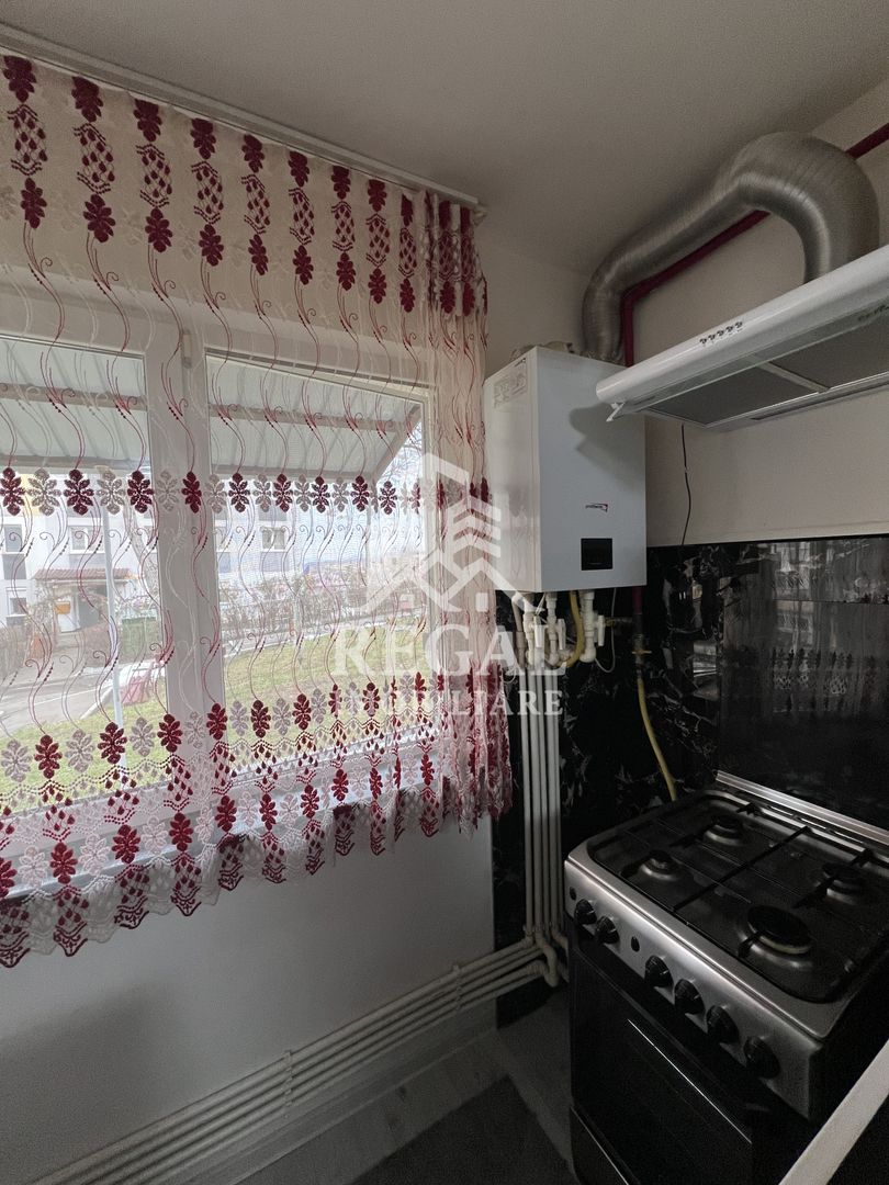 Garsonieră de vânzare – zona Micro 7, demisol - Poză 4