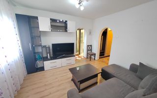 Titan Metrou 1 Decembrie - Poză 1