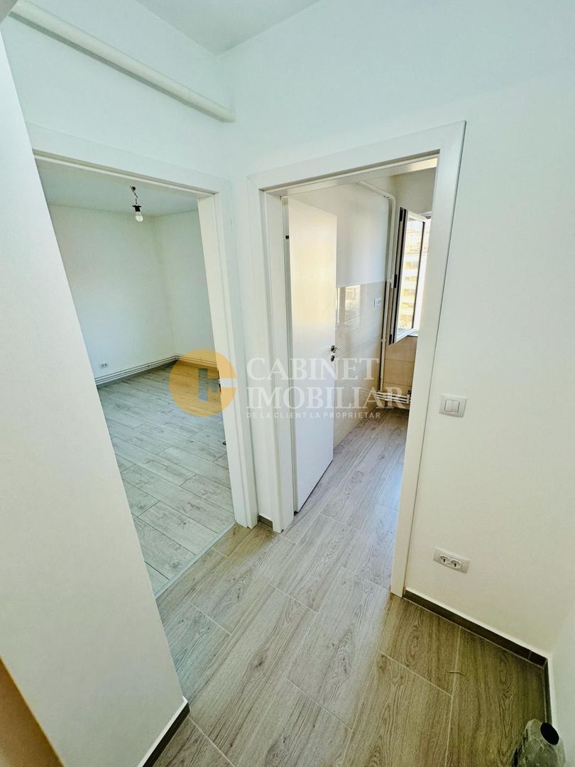 Apartament cu 2 Camere Decomandat - Alexandru cel Bun - Liceul Miron Costin - Poză 4