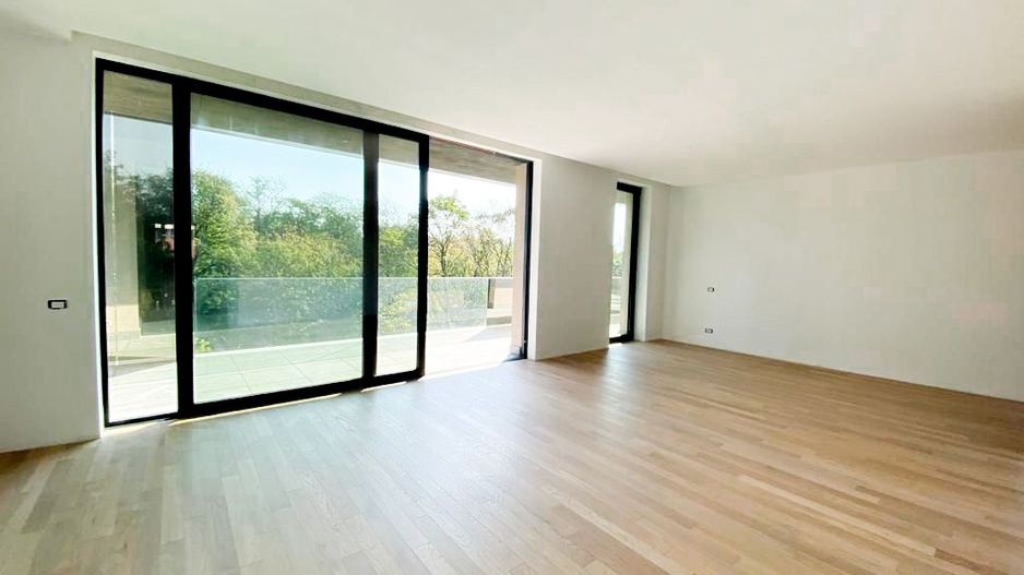 Apartament elegant cu 3 camere de vânzare în zona Floreasca, București - Poză 3