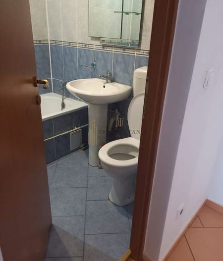 Apartament 2 camere decomandat - Poză 7