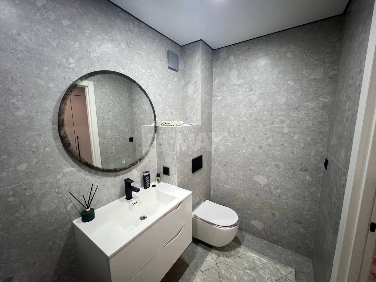 Apartament  cu 1 Cameră + Living pe Bd. Dacia, Botanica - Poză 7