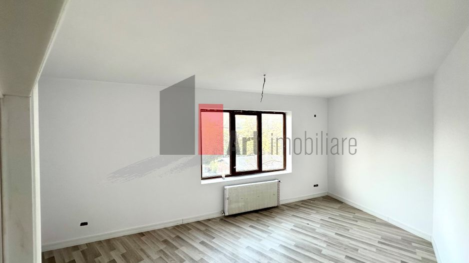 Apartament superb 3 camere Piata Muncii - Poză 3