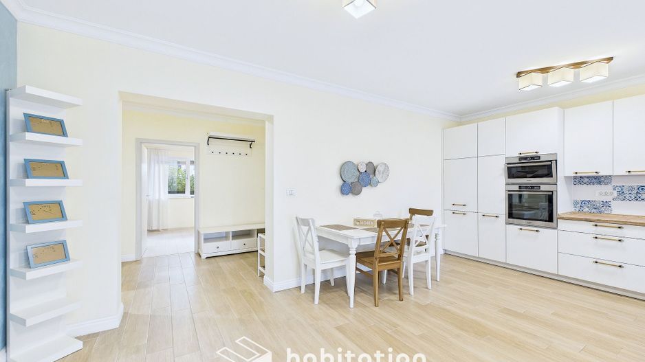 Apartament spațios cu curte și garaj – confortul unei case moderne - Poză 3