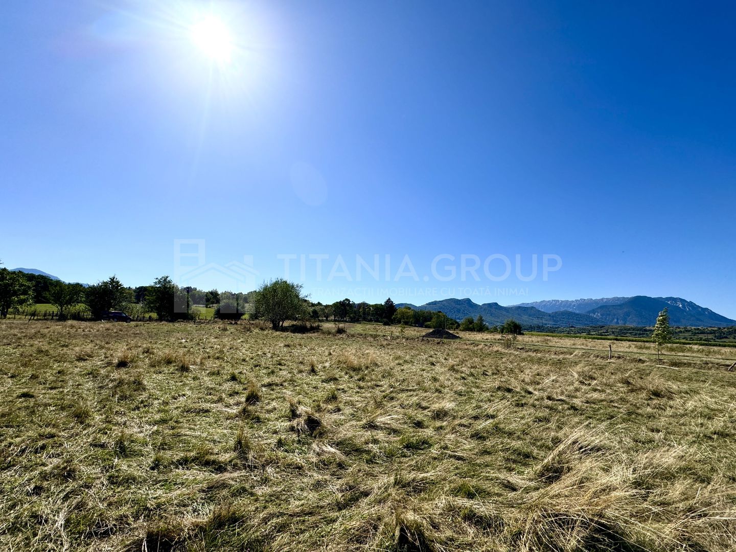 Teren intravilan parcelabil, priveliște spre munți, Sohodol, Bran - Poză 7