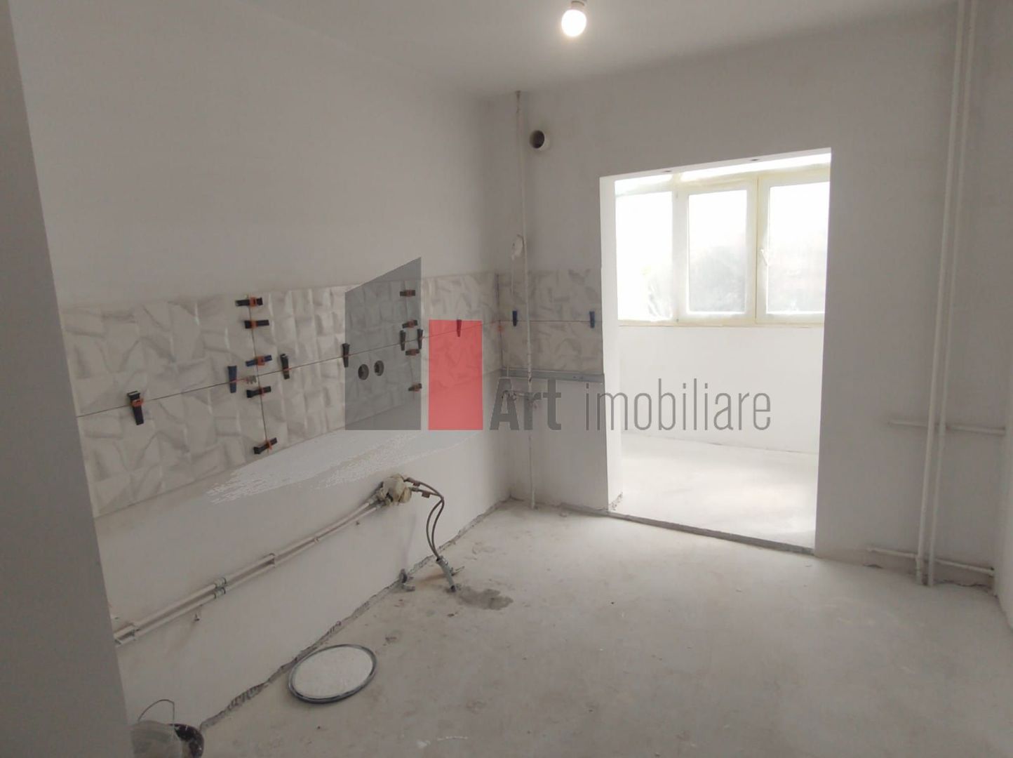 Vânzare apartament 3 camere Apărătorii Patriei - Spiru Haret - Poză 2