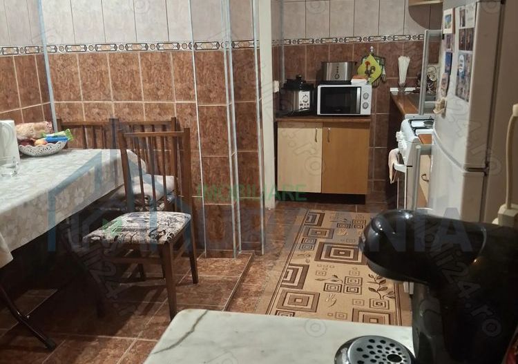 # De vanzare ap. 2CD(60mp utili), et.8 8 cu pod, bloc din 1991 - Poză 10