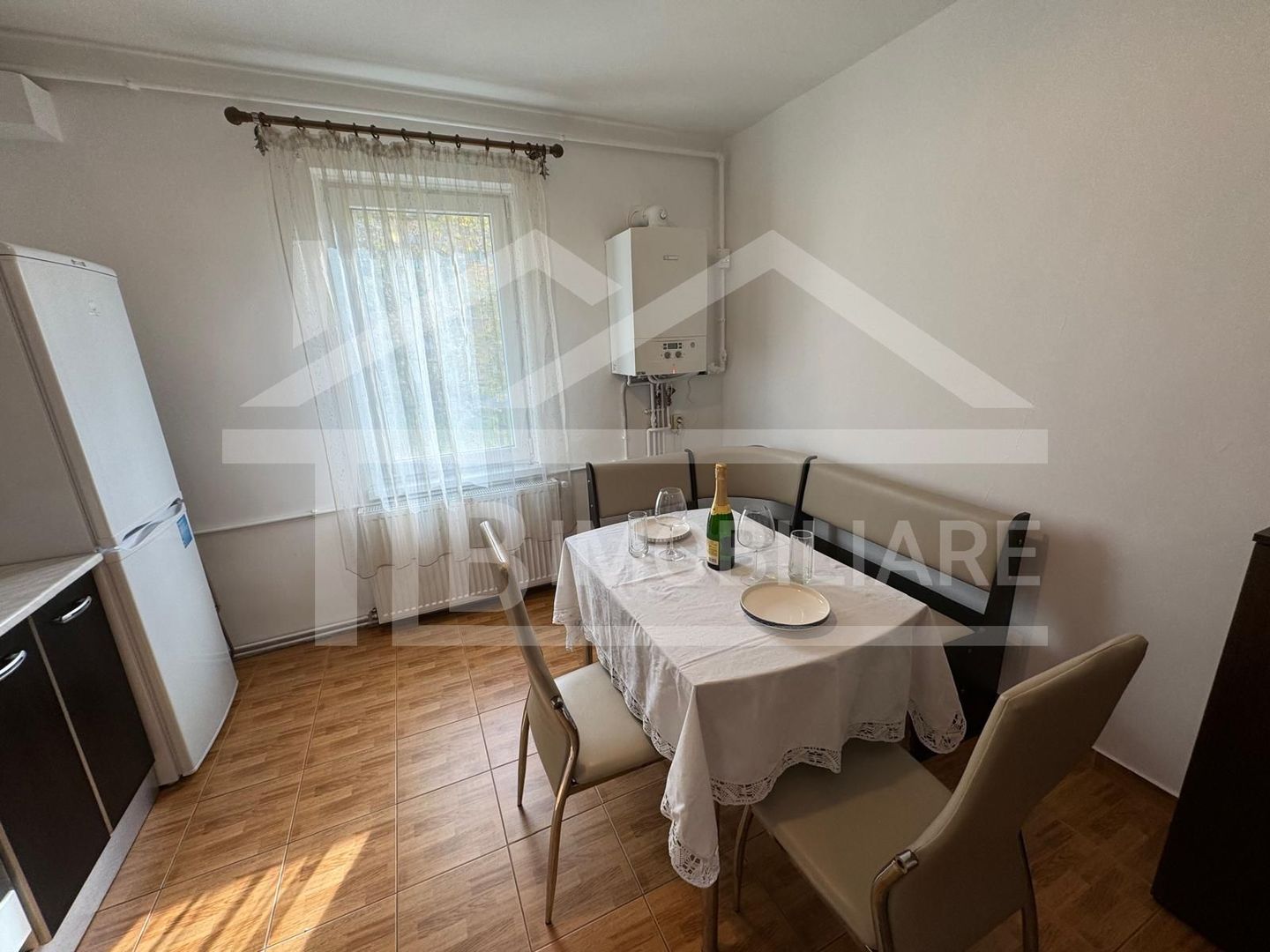 Apartament cu 2 camere, 52mp, Zona Fortuna - Poză 7