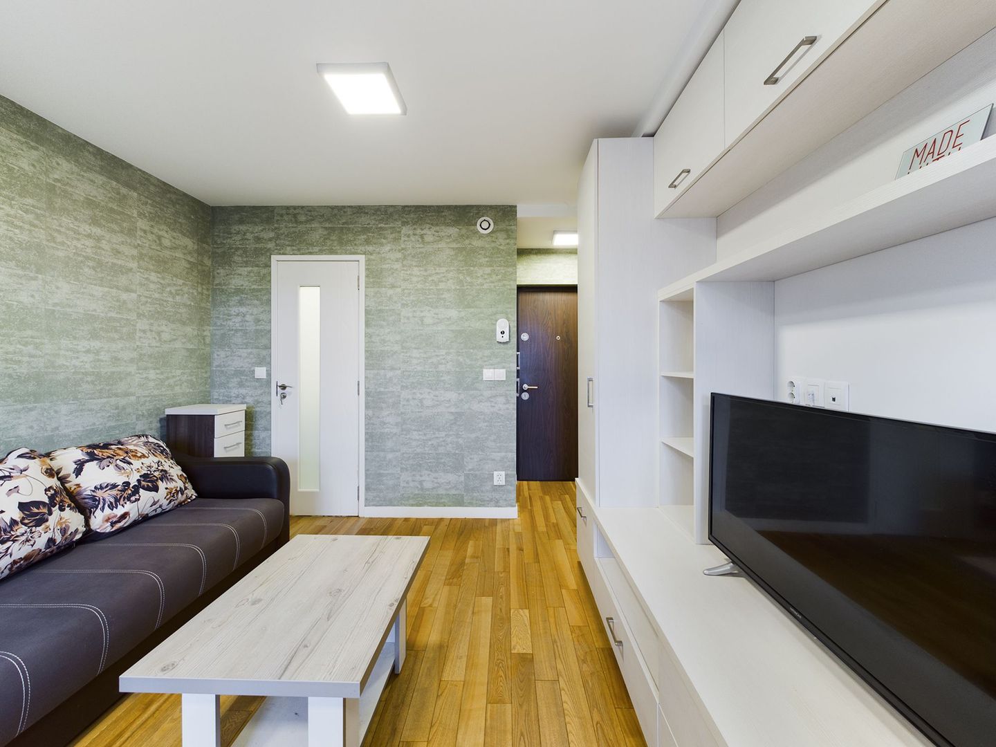 Garsonieră confort 1 în zona Sânnicolau Mic - Poză 5