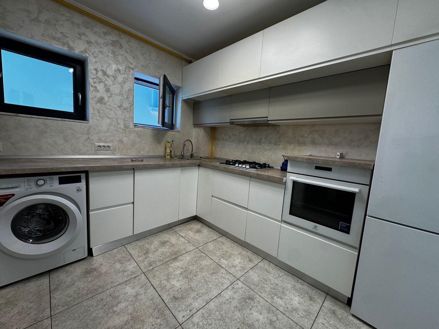 Vila 3 apartamente / 9 camere  Piata Unriii - Parcul Carol IM603 - Poză 23