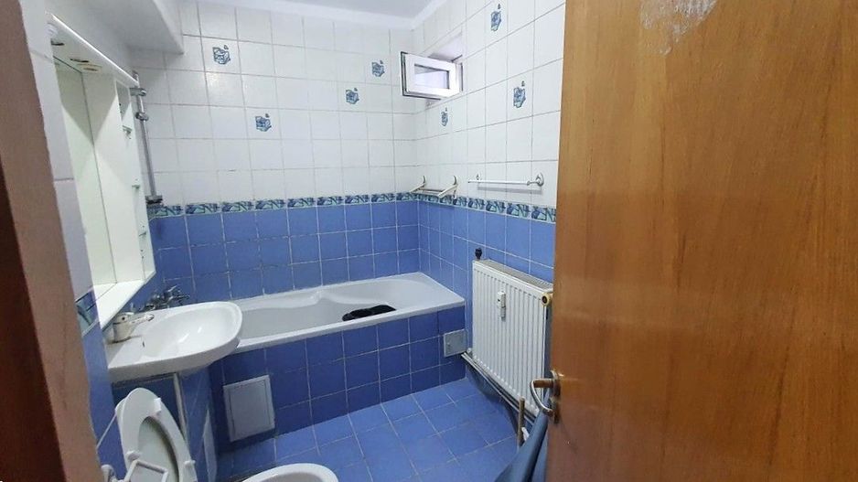 Inchiriere apartament 3 camere| Reabilitat| Vedere panoramica| Drumul Taberei - Poză 7