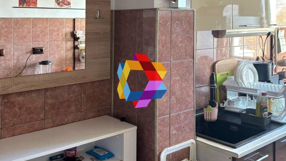 Apartament cu doua camere, zona Astra - Saturn, 50 mp - Poză 11