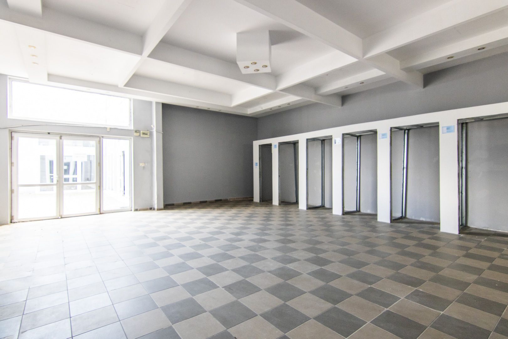 Spatiu Comercial | DE INCHIRIAT | Valea Cascadelor | Depozit | Showroom | Retail - Poză 6