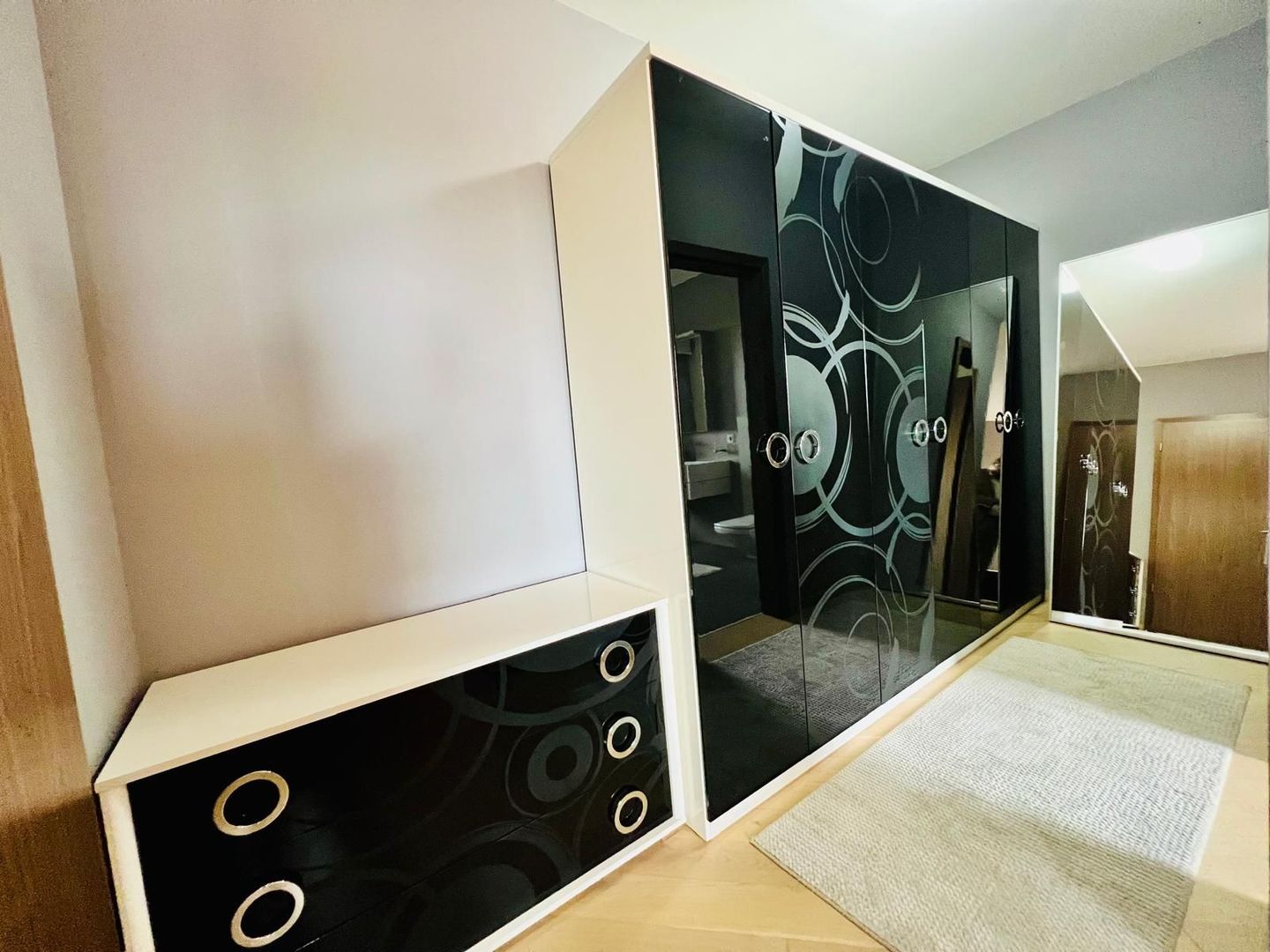 Apartament de LUX I Terasă Panoramică I Zonna Centrală - Poză 4